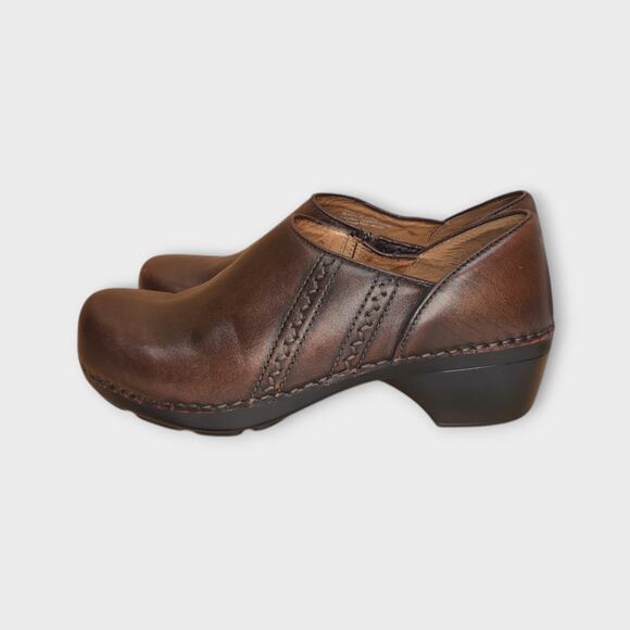 Womens Dansko Brown Leather Slip On Clog Heeled Shoes Size EU 39 US 8.5-9 - Picture 3 of 11